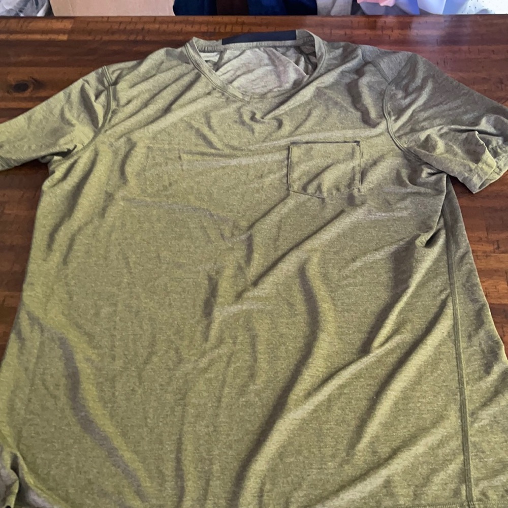 Lululemon light weight v neck performance shirt
